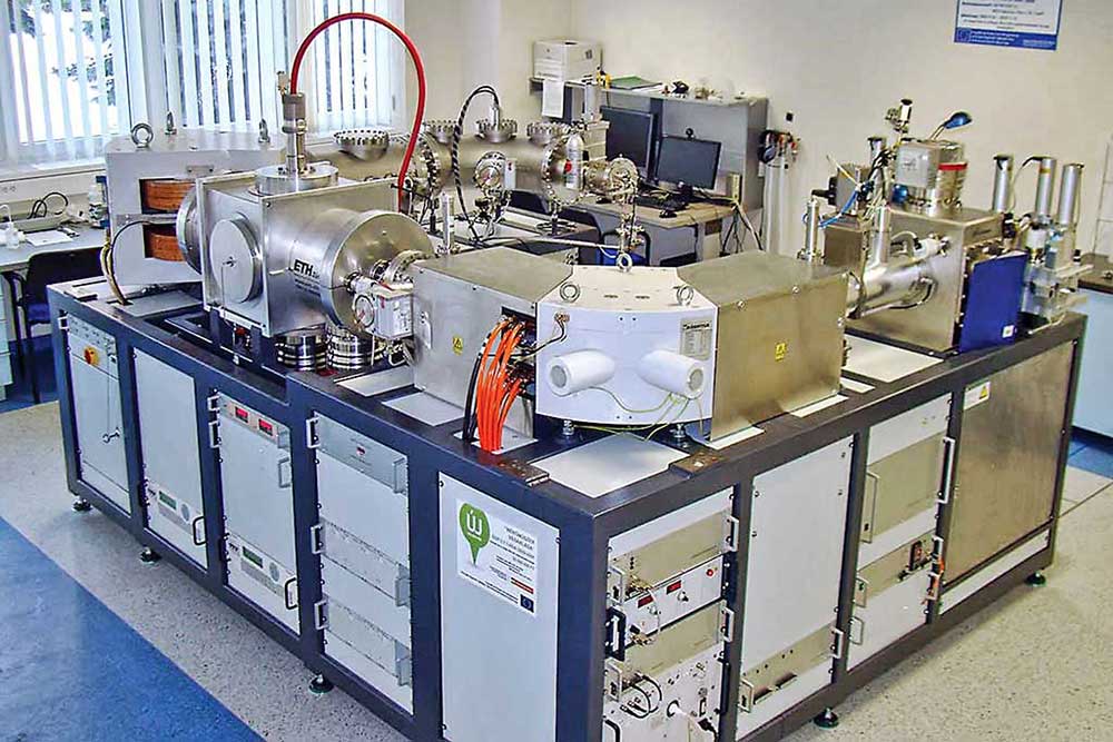 An accelerator mass spectrometer