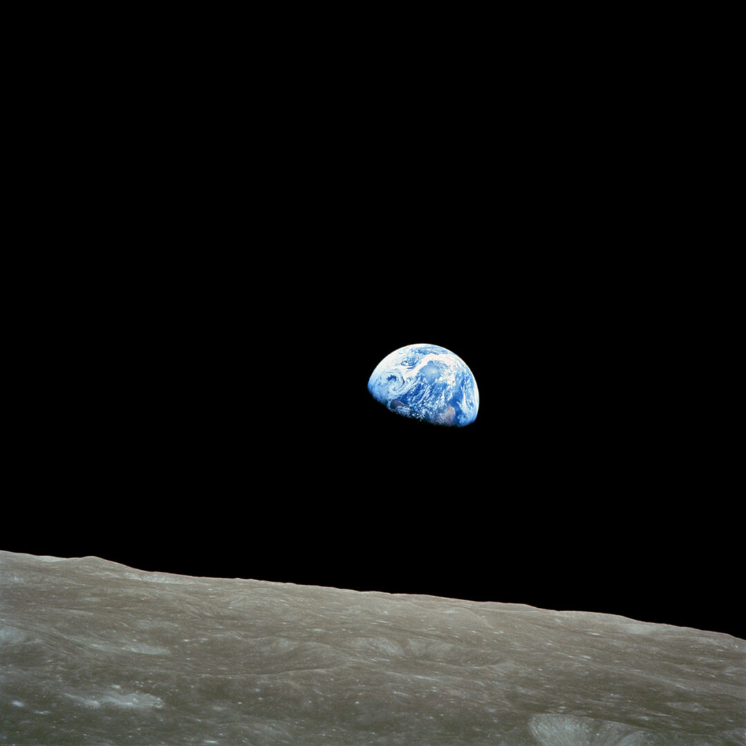 Earthrise image for photos of Earth from various points in space